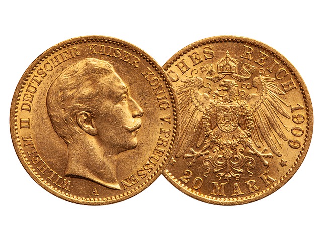 stará zlatá mince, rub a líc